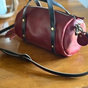 Go Forth Goods Jane crossbody - Oxblood